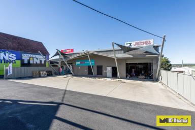 Showrooms/Bulky Goods For Sale - NSW - South Grafton - 2460 - MODERN COMMERCIAL SPACES - PRIME LOCATION  (Image 2)