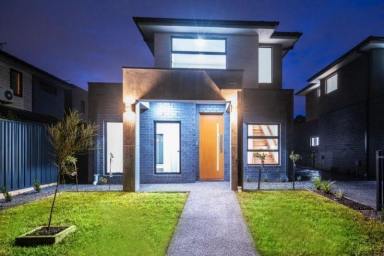 House Leased - VIC - Fawkner - 3060 - MODERN FURNISHED 4 bedrooms PLUS STUDY FOR LEASE  (Image 2)