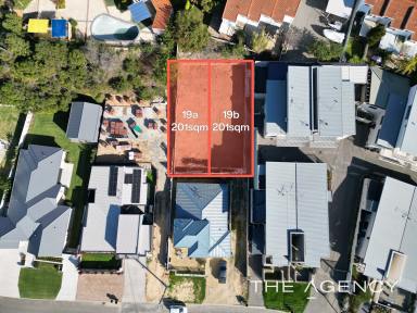 Residential Block For Sale - WA - Halls Head - 6210 - AMAZING LAND OPPORTUNITY NEXT TO THE BEACH  (Image 2)