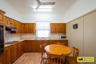 House Leased - NSW - South Grafton - 2460 - 2 BEDROOM HOME + STUDY, RIGHT NEAR SCHOOLS  (Image 2)