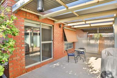 Unit Sold - VIC - Mildura - 3500 - CLASSIC UNIT, TIMELESS APPEAL  (Image 2)