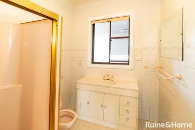 House Leased - NSW - Gumly Gumly - 2652 - RENOVATED DELIGHT  (Image 2)