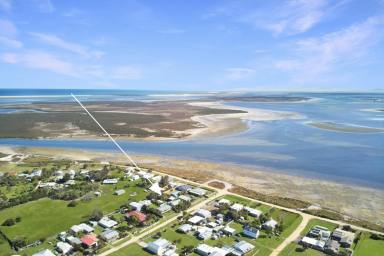 House For Sale - VIC - Robertsons Beach - 3971 - DISCOVER AN EXCEPTIONAL LIFESTYLE AND FRIENDLY COMMUNITY AT COASTAL ROBERTSONS BEACH  (Image 2)