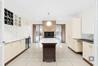 House For Sale - VIC - Swan Marsh - 3249 - Expansive Family Home in the heart of Swan Marsh...  (Image 2)