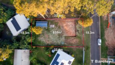 Residential Block For Sale - QLD - Lamb Island - 4184 - 610m2, new septic installed for 2 bed home, powered shed on slab and surveyed.  (Image 2)