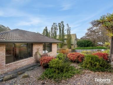 Unit Sold - TAS - Montrose - 7010 - LEVEL LOW MAINTANCE  LIVING  (Image 2)