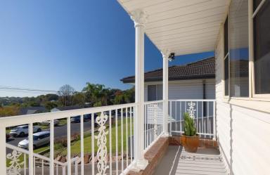 House For Lease - NSW - Waratah West - 2298 - TICKS ALL THE BOXES  (Image 2)