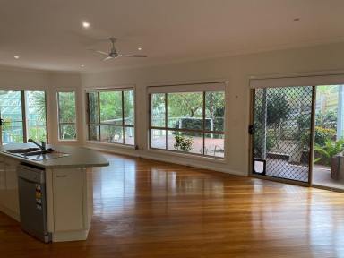 Townhouse For Lease - NSW - Tallwoods Village - 2430 - Immaculate home in Tallwoods Village  (Image 2)