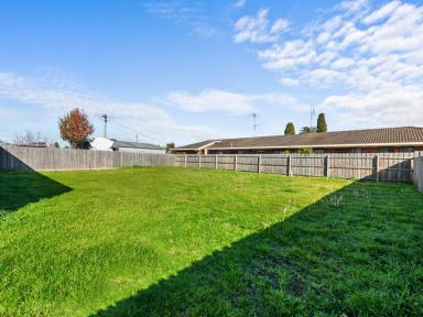 Residential Block For Sale - VIC - Bairnsdale - 3875 - DOWN TOWN VACANT BLOCK  (Image 2)