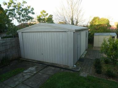 House Leased - VIC - Bairnsdale - 3875 - FAMILY HOME  (Image 2)