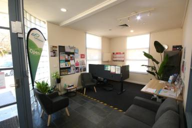 House For Sale - VIC - Rochester - 3561 - VERSATILE 7 OFFICE SPACES & RESIDENTIAL LIVING  (Image 2)