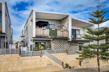 Townhouse Sold - WA - Alkimos - 6038 - Cool, Contemporary, Coastal Townhouse With Beautiful Sea Views  (Image 2)