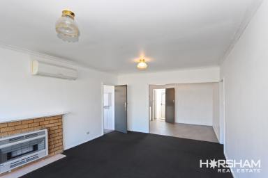 House For Lease - VIC - Horsham - 3400 - Updated 3 bedroom home!  (Image 2)
