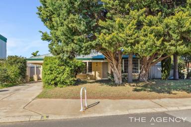 House Sold - WA - Greenfields - 6210 - SOLD by Clinton Smith at The Agency WA - Greenfields Gem: Unique 2-Bedroom Home on Private Corner Lot *Tuesday Home Open*  (Image 2)