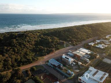 Townhouse For Sale - VIC - Sandy Point - 3959 - MODERN BEACH HOME WITH ADDITIONAL INCOME STREAM  (Image 2)