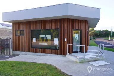 Townhouse For Sale - VIC - Sandy Point - 3959 - MODERN BEACH HOME WITH ADDITIONAL INCOME STREAM  (Image 2)