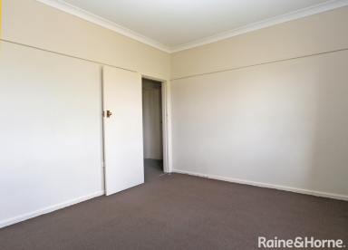 House Leased - NSW - Wagga Wagga - 2650 - Central Living  (Image 2)