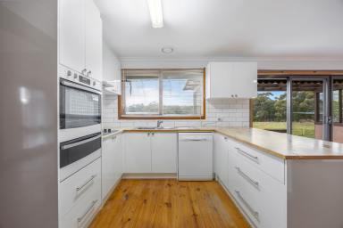 House Leased - VIC - Mount Helen - 3350 - Freshly Renovated Lifestyle Home On Large Block - 12 Acres included  (Image 2)