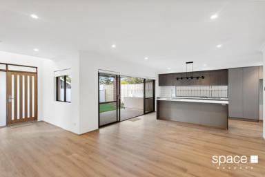 House Leased - WA - Leederville - 6007 - **UNDER APPLICATION**  (Image 2)