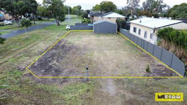 Residential Block For Sale - NSW - Grafton - 2460 - CORNER HOMESITE READY TO BUILD ON  (Image 2)