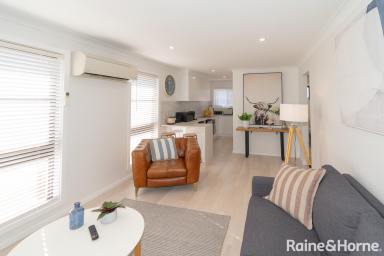 House Leased - NSW - Wagga Wagga - 2650 - FULLY FURNISHED CENTRAL APARTMENT  (Image 2)