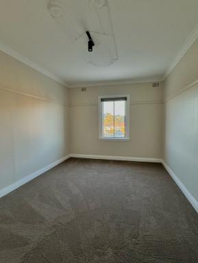 House For Lease - NSW - Tumut - 2720 - Newly renovated in the heart of Tumut  (Image 2)