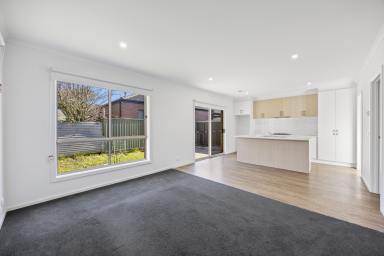 Townhouse Leased - VIC - Sebastopol - 3356 - Don't miss the opportunity to call this house your home.  (Image 2)