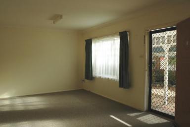 Unit For Lease - NSW - Surf Beach - 2536 - Cozy 2-Bedroom Unit Near the Beach in Surf Beach  (Image 2)