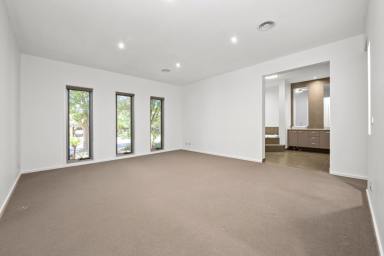 House Sold - VIC - Strathfieldsaye - 3551 - Spacious Family Home in Prime Strathfieldsaye Location  (Image 2)