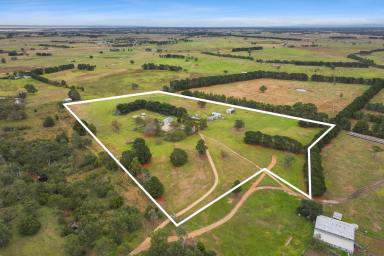 Farmlet For Sale - VIC - Bengworden - 3875 - 'Garoogong Homestead'  (Image 2)