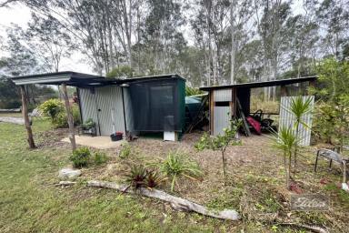 Residential Block For Sale - QLD - Gundiah - 4650 - TINY HOME LIVING AT ITS BEST!  (Image 2)