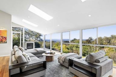 House For Sale - QLD - Middle Ridge - 4350 - Stunning Family Home - Superb Range View!  (Image 2)