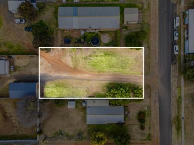 Residential Block For Sale - QLD - Clifton - 4361 - Residential Block in Centre of Town  (Image 2)