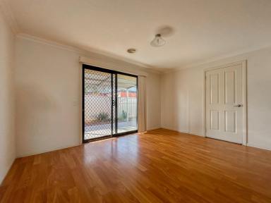 Unit Leased - VIC - Swan Hill - 3585 - Stylish and Convenient  (Image 2)