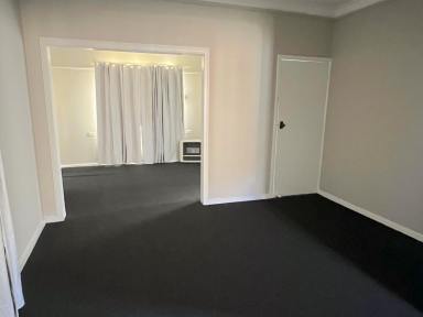 House For Lease - NSW - Goulburn - 2580 - COSY 2 BEDROOM HOME - DOUBLE GARAGE  (Image 2)