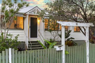 House Sold - QLD - Cooroy - 4563 - Gorgeous character home  (Image 2)