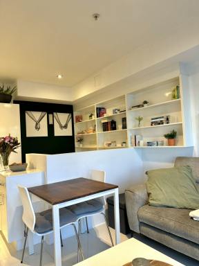 Apartment Sold - VIC - Sandringham - 3191 - First Home or Savvy Investment  (Image 2)