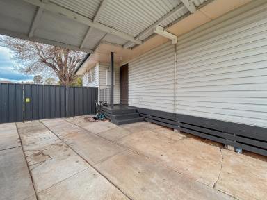 House For Sale - VIC - Kerang - 3579 - PRICED TO SELL  (Image 2)