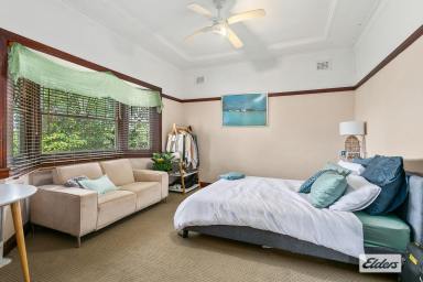 House Leased - NSW - Wollongong - 2500 - Large House!  (Image 2)