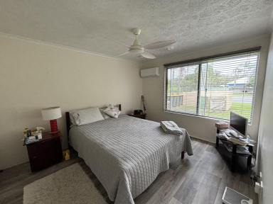 Unit For Sale - QLD - Dolphin Heads - 4740 - LOVE THE BEACHFRONT LIFESTYLE  (Image 2)