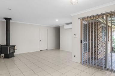 House For Lease - QLD - Kearneys Spring - 4350 - Renovated spacious family home in sought after suburb  (Image 2)