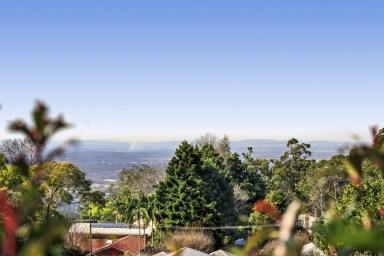 House For Sale - QLD - East Toowoomba - 4350 - Blue Chip Location! Luxury, Low Maintenance Living  (Image 2)