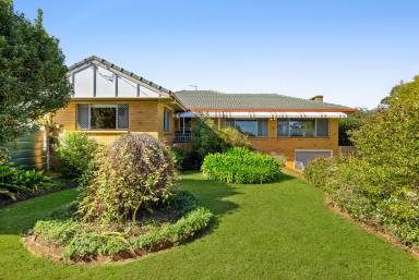 House For Sale - QLD - East Toowoomba - 4350 - Escarpment views with endless potential  (Image 2)
