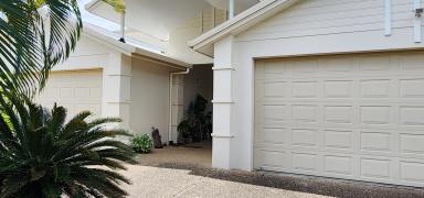Unit For Sale - QLD - Cardwell - 4849 - Luxury 4 bedroom waterfront townhouse with 12m marina berth  (Image 2)