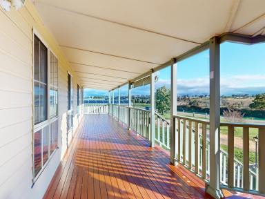 House For Sale - NSW - Merriwa - 2329 - What a View!  (Image 2)