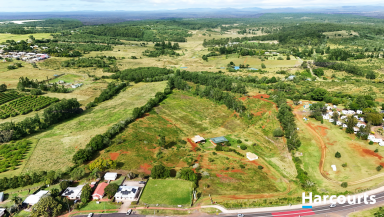 House For Sale - QLD - Childers - 4660 - ACREAGE LIVING RIGHT ON THE DOOR STEP OF CHILDERS  (Image 2)