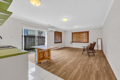 Studio Leased - QLD - Whitfield - 4870 - LOW MAINTENANCE STUDIO APARTMENT IN THE HEART OF WHITFIELD!  (Image 2)