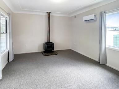 House Leased - NSW - Quirindi - 2343 - Renovated and Ready to Rent  (Image 2)