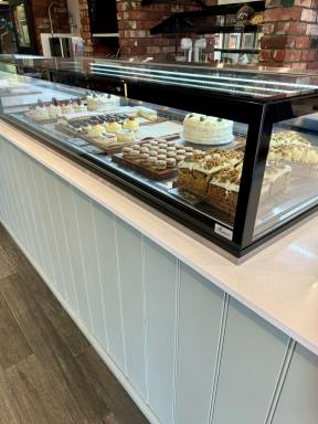 Business For Sale - WA - Willagee - 6156 - Award-Winning Patisserie/Bakery with Freehold Commercial Property  (Image 2)