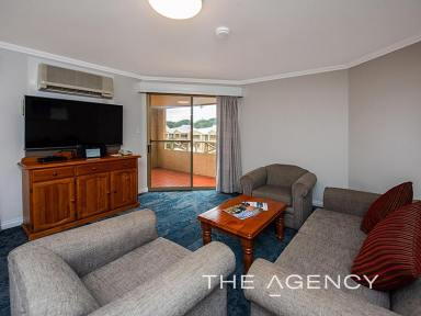 Apartment For Sale - WA - Broadwater - 6280 - Luxurious Beachside Accommodation!  (Image 2)